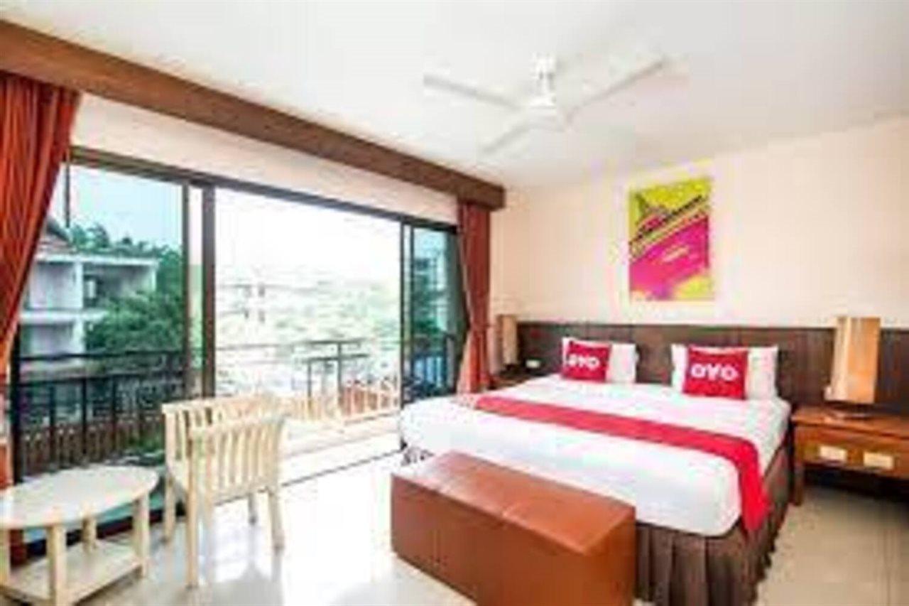 Готель Oyo 343 Wanna Marine Patong Екстер'єр фото
